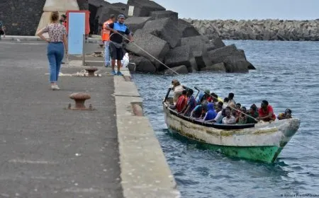 فقدان 57 شخص في غرق قارب قبالة جزر الكناري