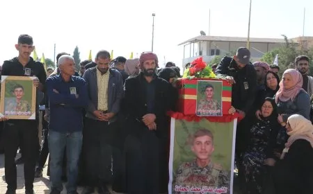 أهالي الحسكة يشيعون جثمان شهيد قوات الكوماندوس عدنان الحمادة