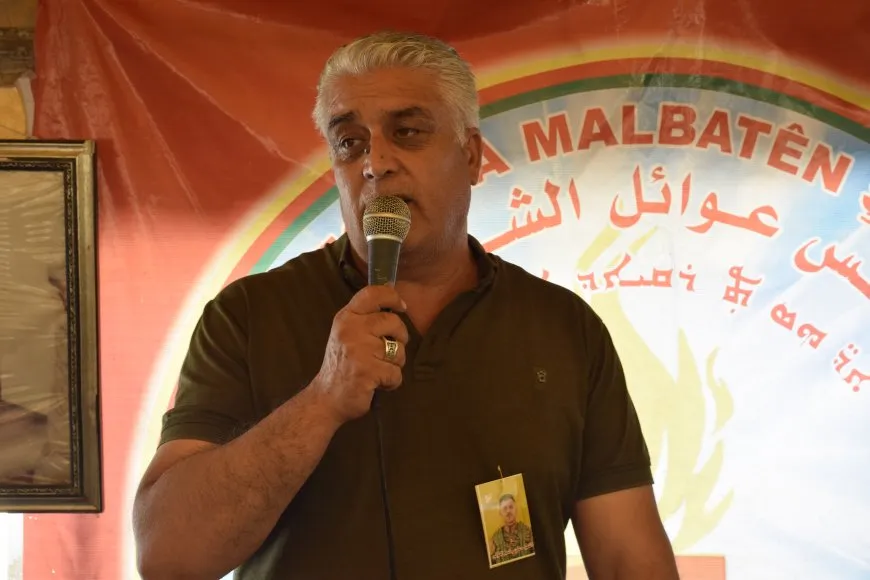 تقديم واجب العزاء لذوي مقاتل قوات سوريا الديمقراطية علي العوض
