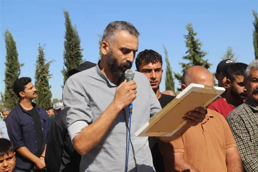 تشييع جثمان مقاتل قسد الشهيد كوران إلى مثواه الأخير