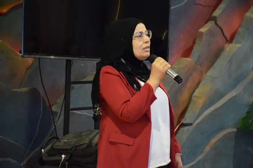تكريم المعلمين والمعلمات في إقليم شمال وشرق بيومهم العالمي
