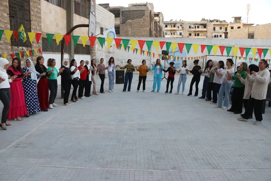 في يومهم العالمي.. تكريم معلمات ومعلمي مدينة حلب