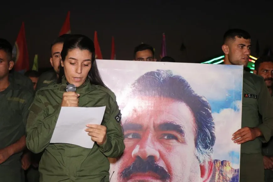 في السنوية الأولى لشهداء قوى مكافحة المخدرات إشعال الشموع على أضرحتهم