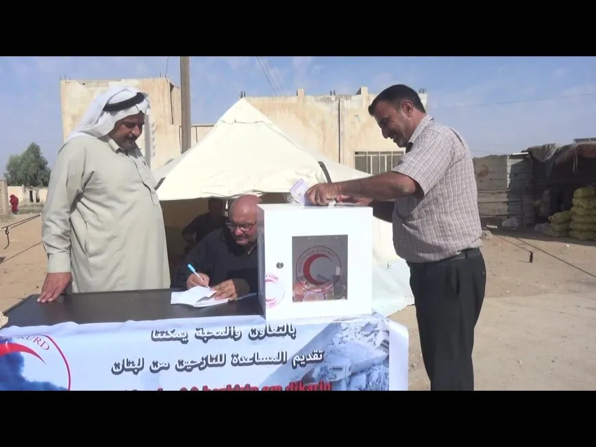 الهلال الأحمر الكردي ينصب خيمة في تل حميس لدعم الوافدين من لبنان