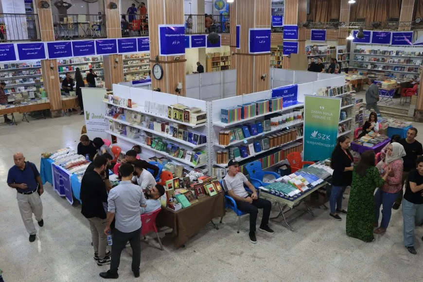 اختتام اليوم الأول من الدورة الثامنة لمعرض الشهيد هركول للكتاب