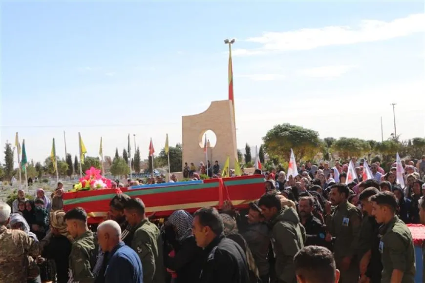 مزار الشهداء في الحسكة يحتضن جثمان عضو قوى الأمن الداخلي أحمد الفنوش