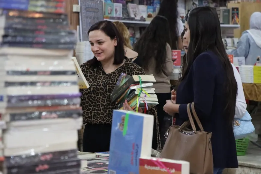 إشادة وتحديات.. محور ندوة اليوم عن معرض الشهيد  هركول  للكتاب
