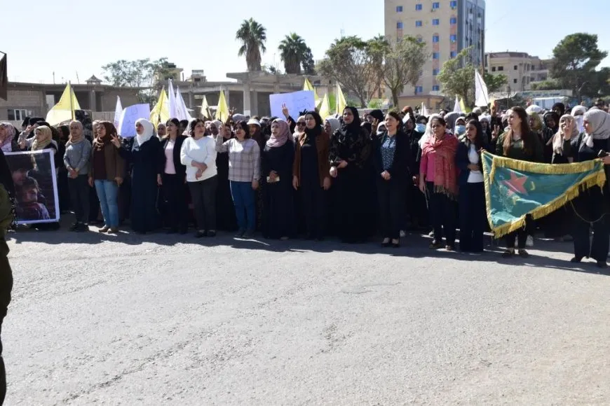 سلسلة فعالية منددة بهجمات الاحتلال التركي على إقليم شمال وشرق سوريا
