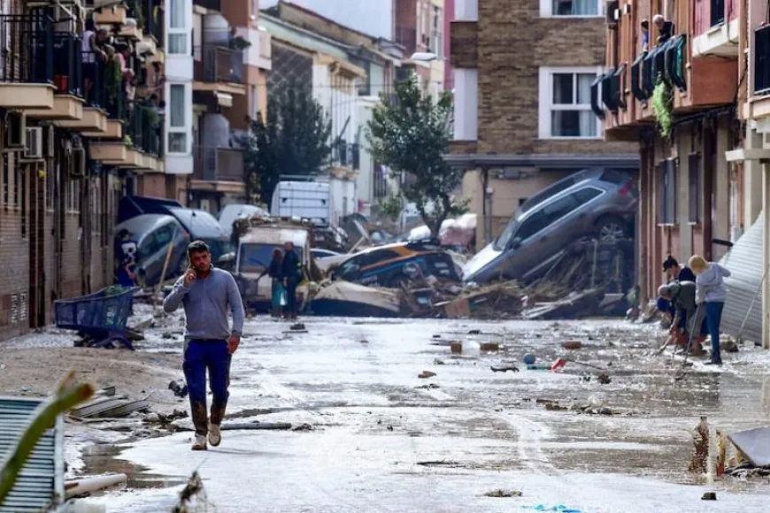 عشرات القتلى في فيضانات جارفة مفاجئة في عدة مدن بإسبانيا
