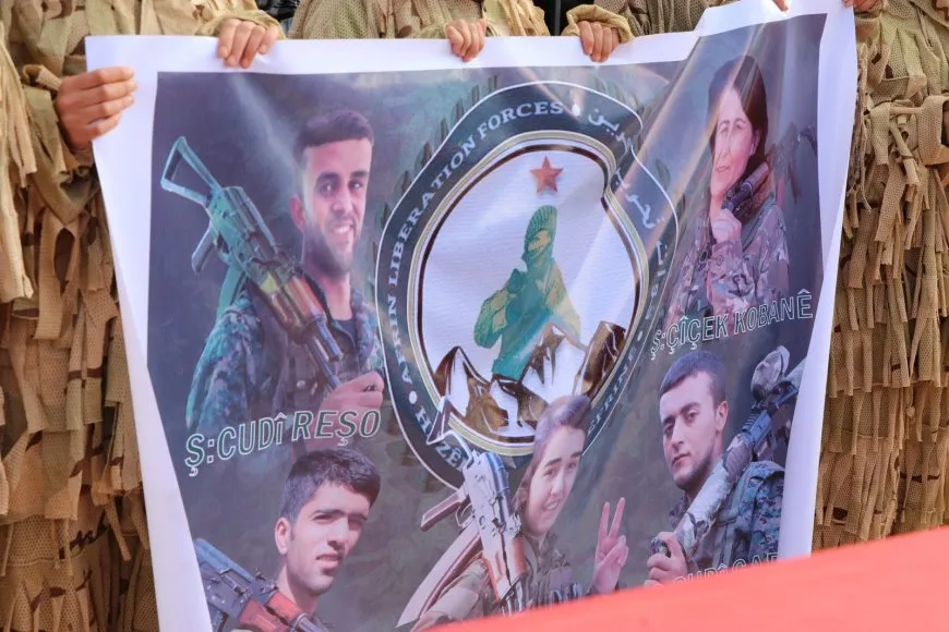 الآلاف يشيعون جثمان مقاتلة قوات تحرير عفرين جيان جودي