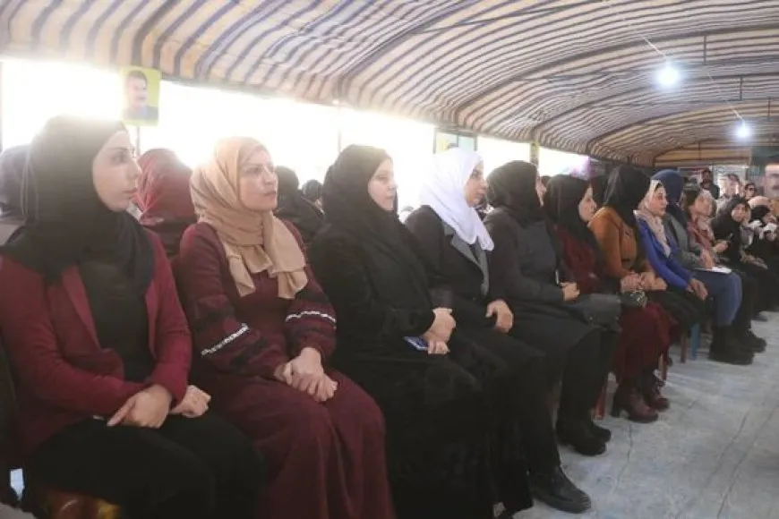 المرأة في الإدارة الذاتية الديمقراطية تُعزي ذوي شهداء القصف التركي على منبج