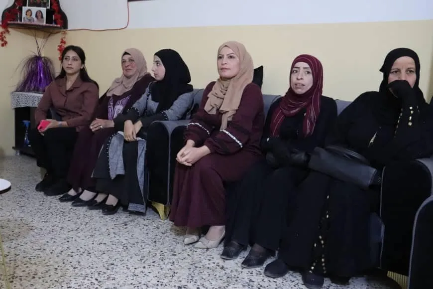 المرأة في الإدارة الذاتية الديمقراطية تُعزي ذوي شهداء القصف التركي على منبج