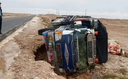 3 حوادث مرورية على طريق حيوي في إقليم شمال وشرق سوريا جراء الظروف الجوية