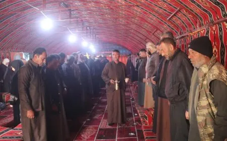 تقديم واجب العزاء لذوي مقاتل قسد فراس البيجو