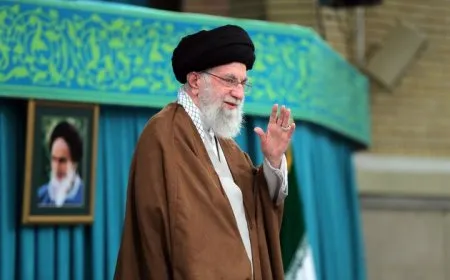 خامنئي يطالب بإصدار أحكام الإعدام بحق قادة إسرائيل
