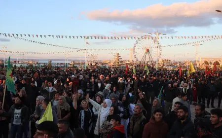 احتفالات جماهيرية عارمة في الذكرى الـ 46 لتأسيس حزب العمال الكردستاني