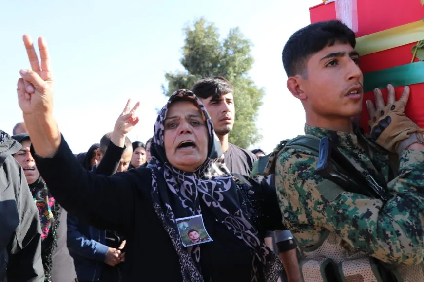 تشييع جثمان مقاتل قوات تحرير عفرين رستم عفرين في الشهباء