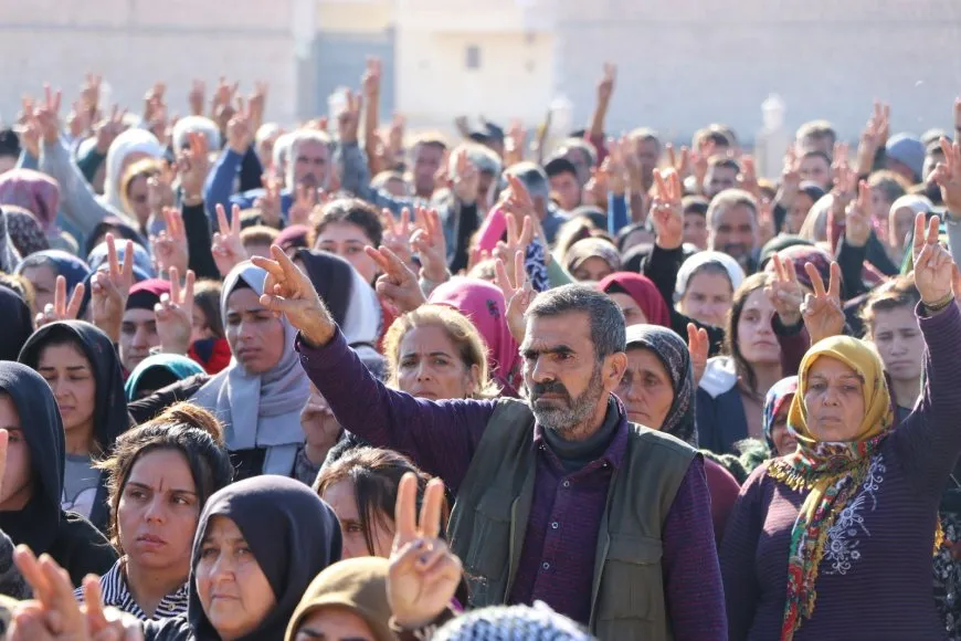 تشييع جثمان مقاتل قوات تحرير عفرين رستم عفرين في الشهباء