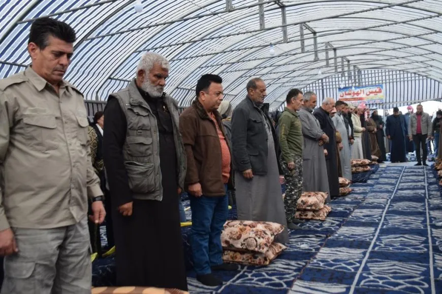 تقديم واجب العزاء لذوي مقاتل الحماية الذاتية موسى الحمادي