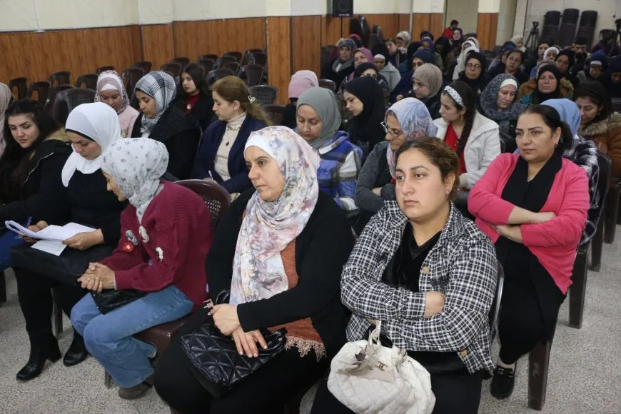"الاقتداء بفكر القائد عبد الله أوجلان هو السبيل لتحرير المرأة من القيود"
