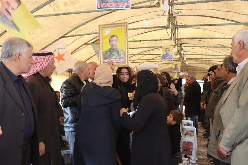 "التمسك بإرث الشهداء والنضال" رسالة مكونات قامشلو خلال مراسم عزاء شهيد