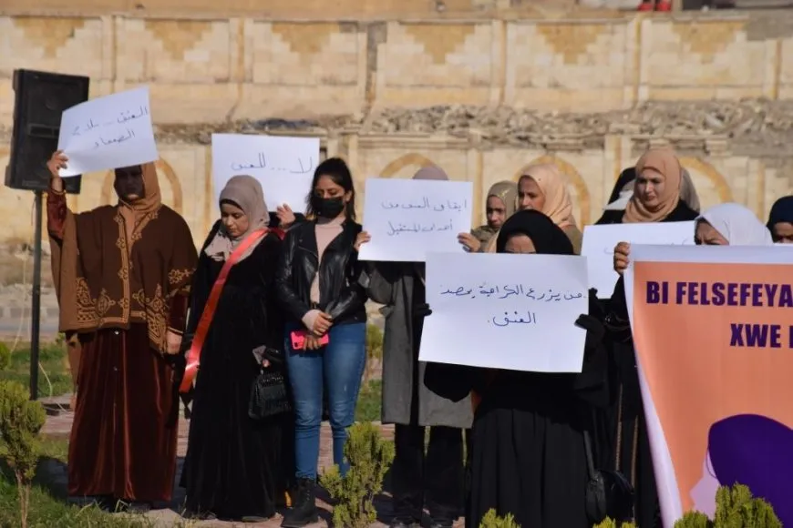 احتجاجات نسائية ومطالبات بوقف العنف 