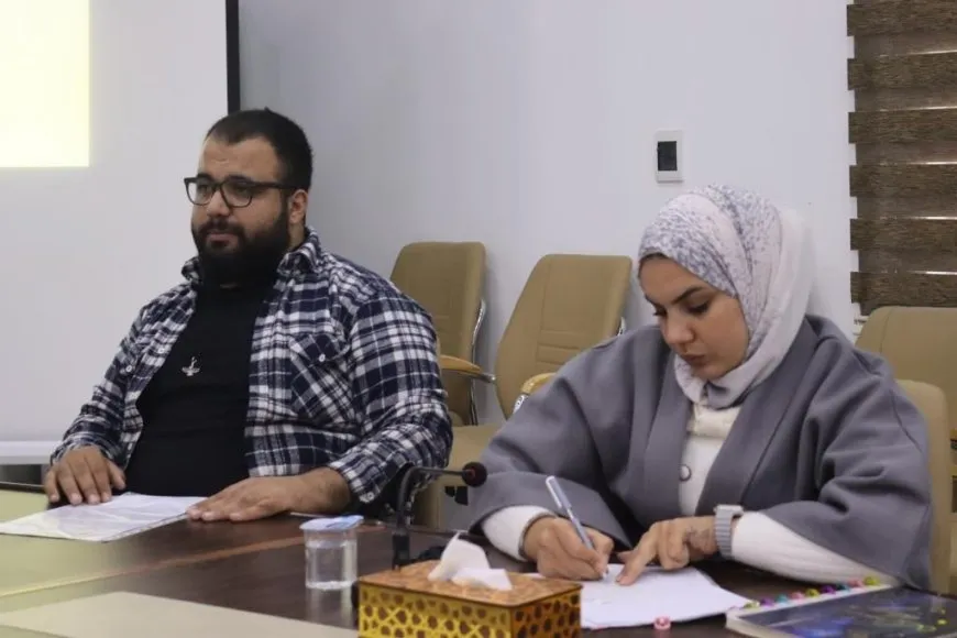 ندوة حوارية لمجلس شباب سوريا الديمقراطية في إطار التمكين السياسي للشباب