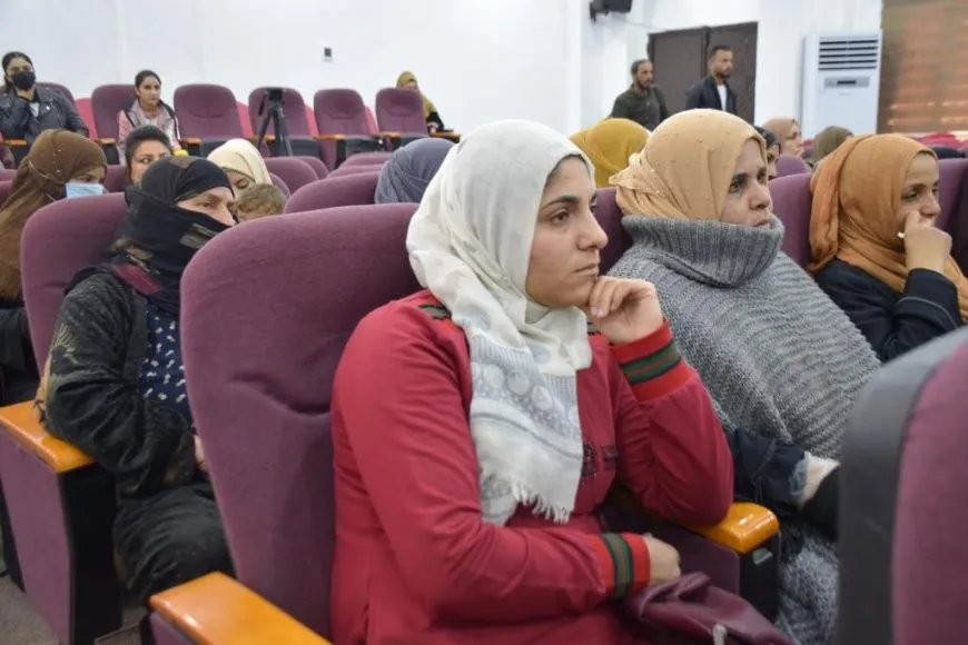 الرجال في مقاطعة دير الزور يخرجون بمسيرة داعمة للمرأة ومناهضة العنف محور سلسلة فعاليات