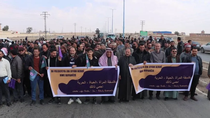 الرجال في مقاطعة دير الزور يخرجون بمسيرة داعمة للمرأة ومناهضة العنف محور سلسلة فعاليات