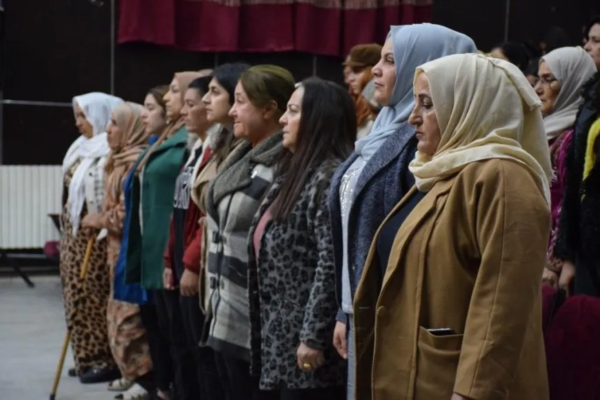 فلسفة "المرأة، الحياة، الحرية" خطوة تاريخية ضد العنف بحق النساء