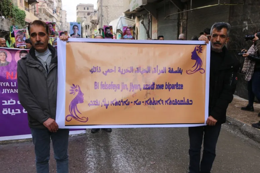 مسيرة للرجال في حلب مناهضة للعنف ضد المرأة