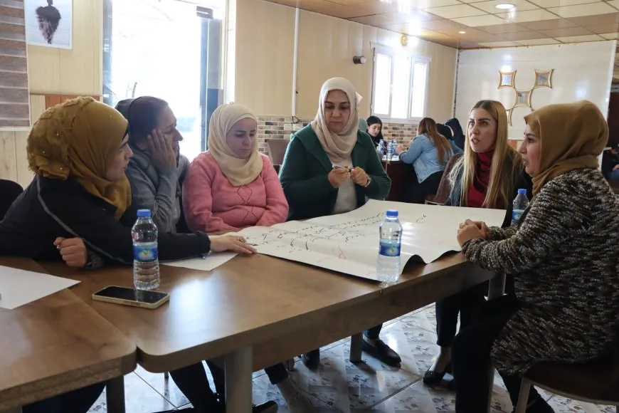 "كونفدرالية المرأة ضدّ العنف ضرورة"
