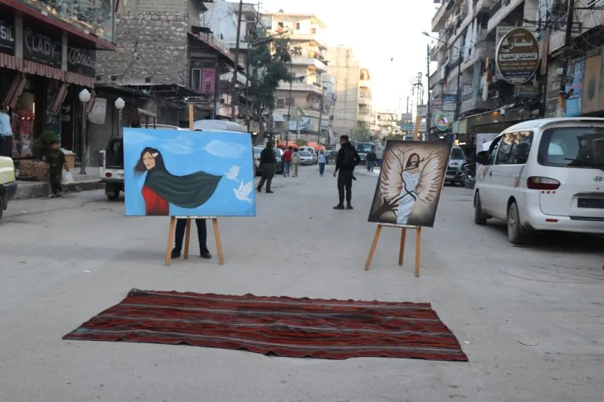 عروض مسرحية في شوارع حلب تجسد سبل تحرر المرأة