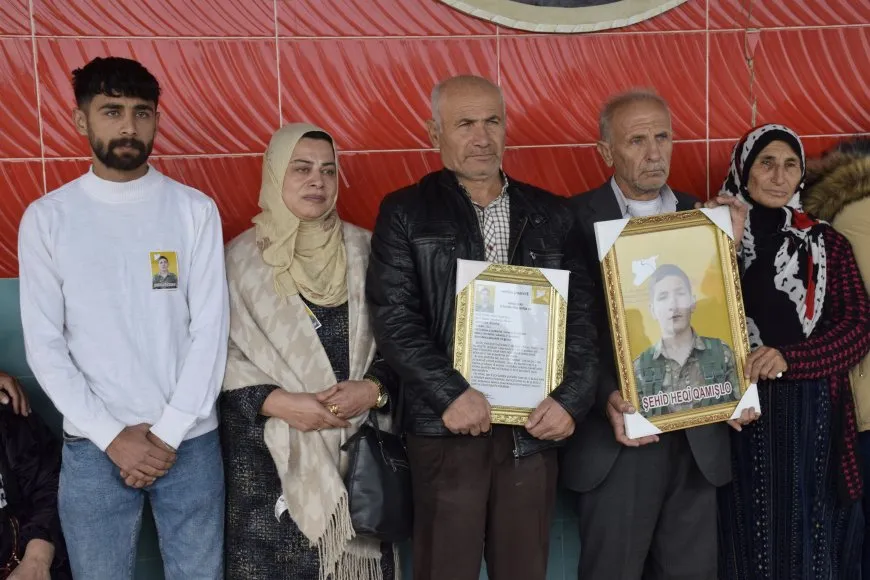 بمراسم مهيبة.. تشيع جثمان قيادية YPJ ومقاتل في قسد