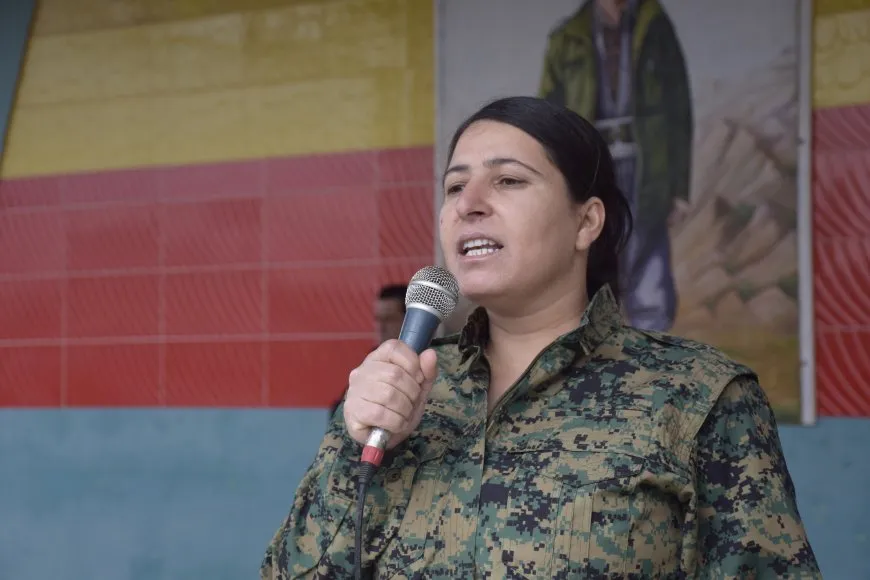 بمراسم مهيبة.. تشيع جثمان قيادية YPJ ومقاتل في قسد