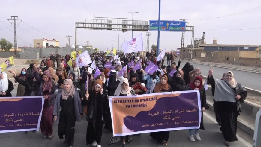 دعوات للوحدة النسائية خلال فعاليات اليوم العالمي لمناهضة العنف ضد المرأة
