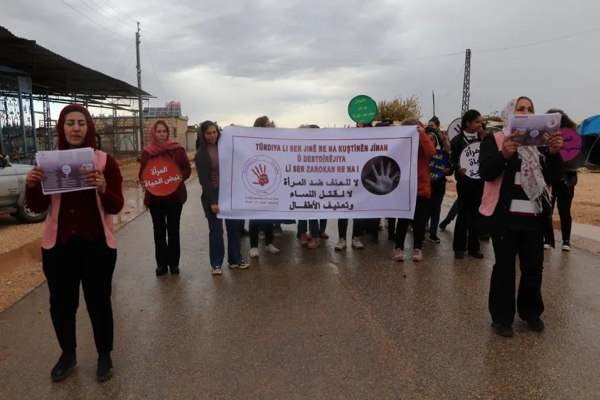 دعوات للوحدة النسائية خلال فعاليات اليوم العالمي لمناهضة العنف ضد المرأة