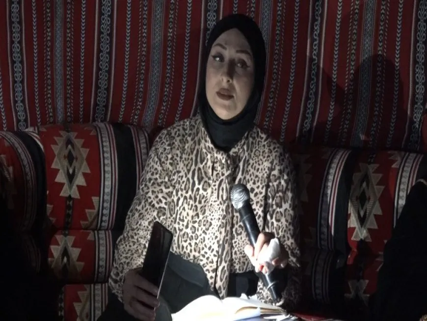 الطبقة.. أمسية شعرية ملونة بقصائد عن المرأة