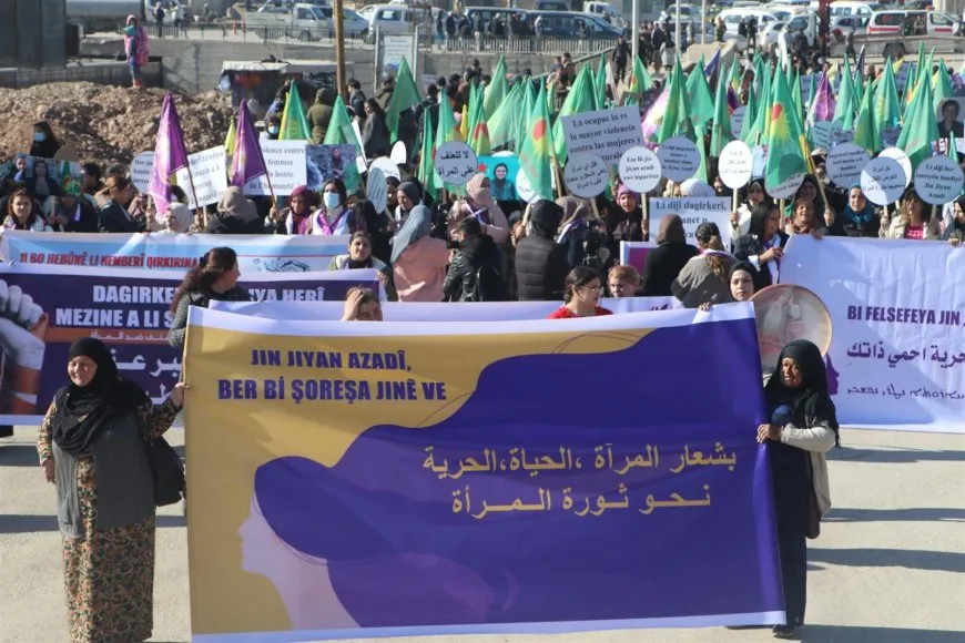 مسيرات 25 تشرين الثاني تؤكد "النضال خيار لا عودة منه حتى تحقيق الحرية لجميع النساء"