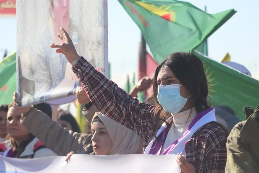 مسيرات 25 تشرين الثاني تؤكد "النضال خيار لا عودة منه حتى تحقيق الحرية لجميع النساء"