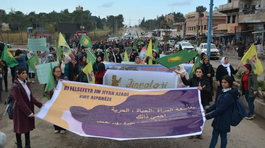 مسيرات 25 تشرين الثاني تؤكد "النضال خيار لا عودة منه حتى تحقيق الحرية لجميع النساء"