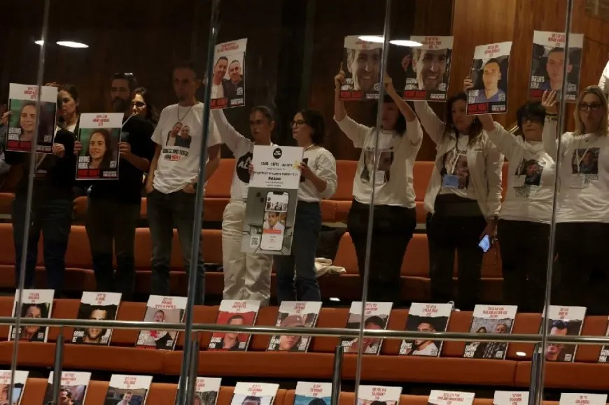 الرئيس الفلسطيني يطالب باتفاق على غرار لبنان