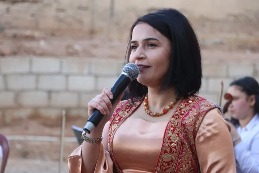 بشعار "تنسج المرأة الحرية"... الهلال الذهبي يفتتح المعهد العالي للفنون بالحسكة