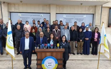 الإدارة الذاتية تجدد التزامها ببناء سوريا الديمقراطية واستعدادها للحوار مع جميع الأطراف