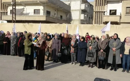 تجمّع نساء زنوبيا: يجب الاعتراف بدور المرأة المحوري في سوريا الجديدة