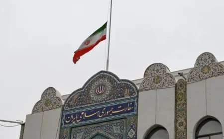 مقتل أحد موظفي السفارة الإيرانية في دمشق