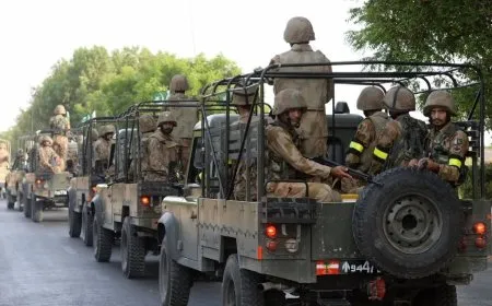 مقتل 16 جندياً في هجوم لمسلّحين في باكستان