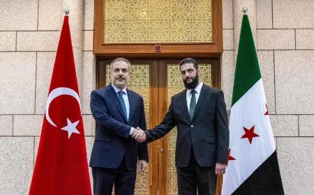 رياض درار: وكأن وزير الخارجية التركي ما جاء إلا ليحرض على قسد