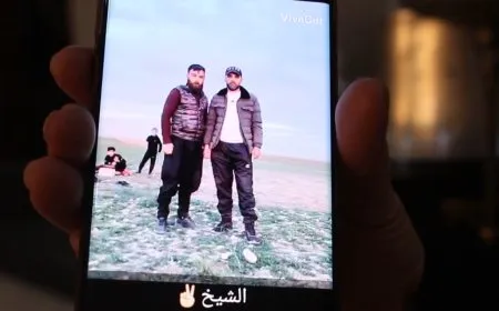 أم تدفع بثلاثة من أبنائها إلى صفوف المقاومة في وجه هجمات الاحتلال التركي