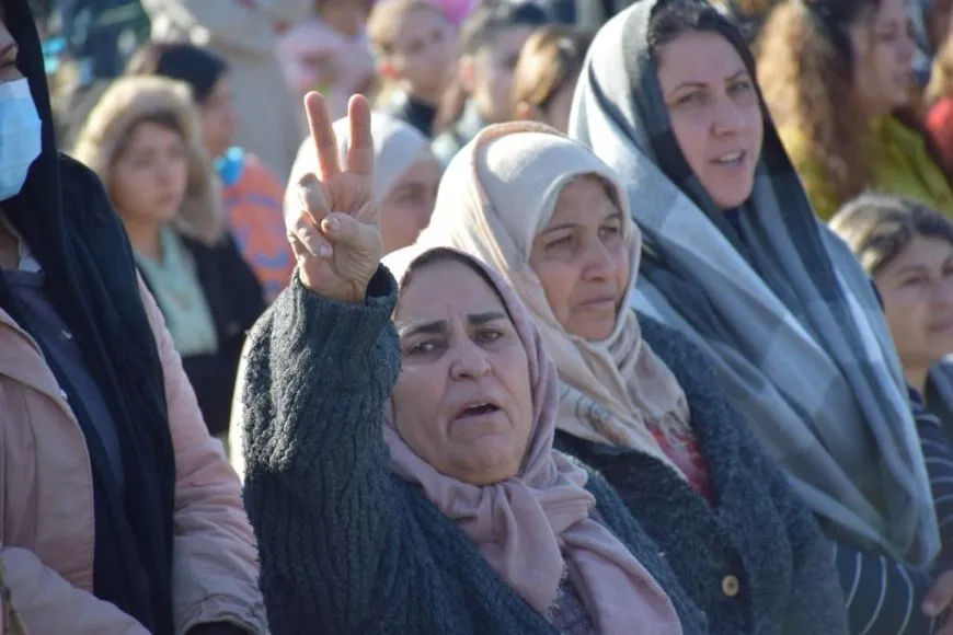 تشييع جثمان مقاتل قسد دلوفان شيران في كوباني